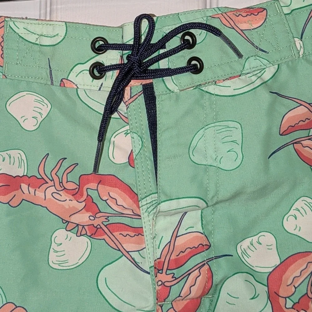 Vineyard Vines Men Large Lobster Shell Print Board Shorts Swim Trunks Mint Green